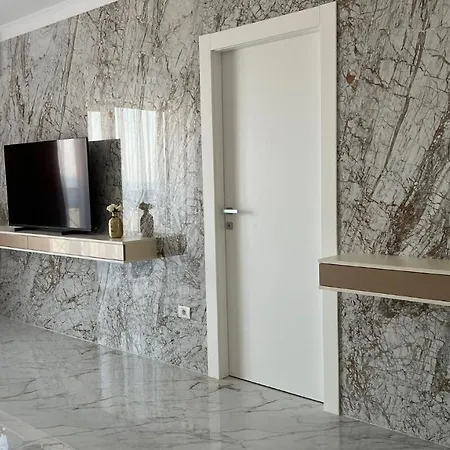 Luxury Apartment