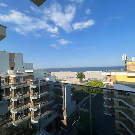 Luxury Mamaia
